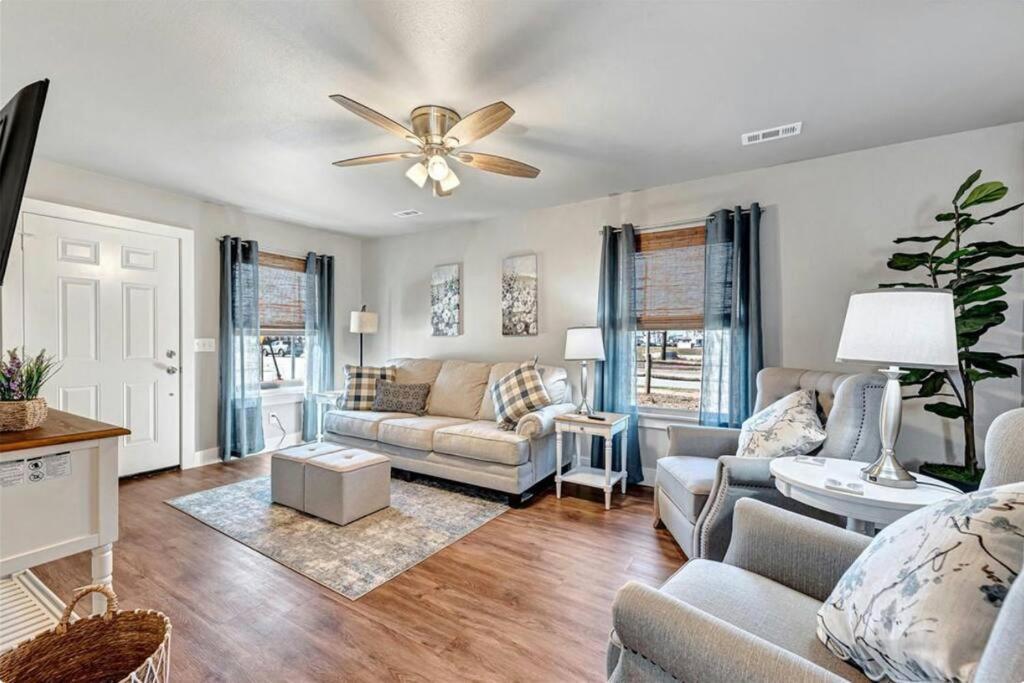 House Of Charm! Bike Trails & New Walmart Hq Villa Bentonville Luaran gambar